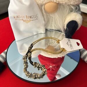 NWT! Kinsley Armelle Speckle necklace